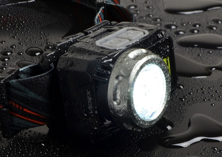 Latarka czołowa LED czujnik ruchu 5W + COB IP65