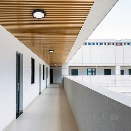 Plafon z czujnikiem ruchu LED NAIROS G2 12W 3CCT LX IP65 czarny Kobi Premium