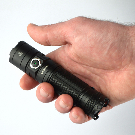 Latarka kompaktowa LED przenośna 20W 4000lm IP68 CREE VLF-A355C