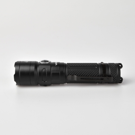 Latarka kompaktowa LED przenośna 20W 4000lm IP68 CREE VLF-A406