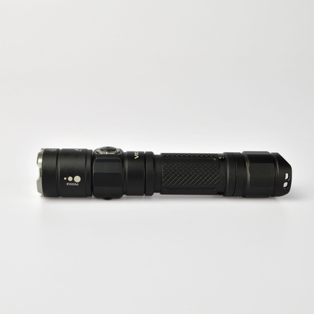Latarka kompaktowa LED ZOOM 10W 650lm IP44 VLF-A105Z