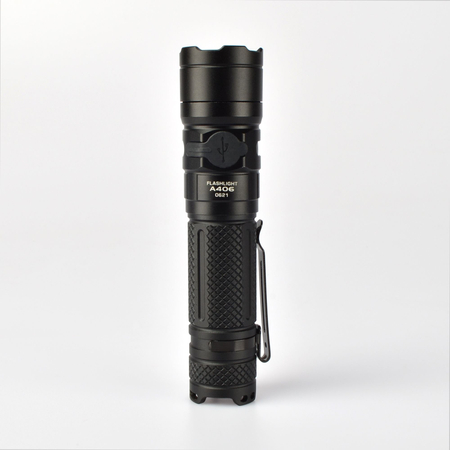 Latarka kompaktowa LED przenośna 20W 4000lm IP68 CREE VLF-A406