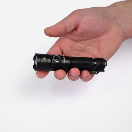 Latarka kompaktowa LED przenośna 20W 4000lm IP68 CREE VLF-A406