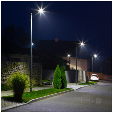 Oprawa drogowa z czujnikiem ruchu Solar LED STREET 15W 4000K IP65 Kobi