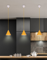 LAMPA WISZĄCA VOSS 1 ŻÓŁTY