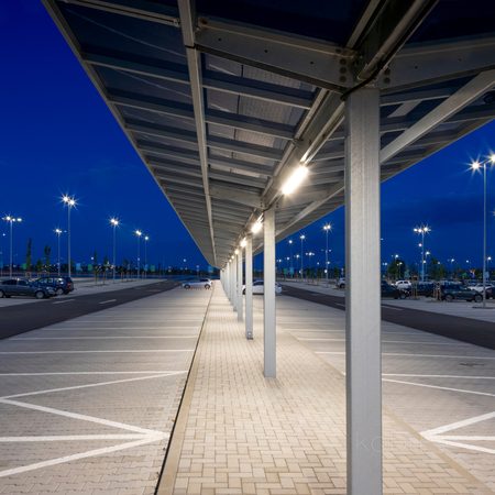 Oprawa liniowa hermetyczna LED NEXFORCE N2 max. 52W 4000K Kobi Pro