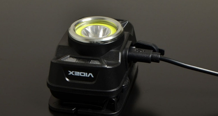 Latarka czołowa LED 5W + COB IP65 czujnik ruchu