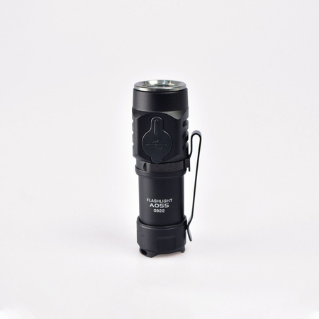 Latarka kompaktowa LED przenośna 10W 600lm IP68 VLF-A055