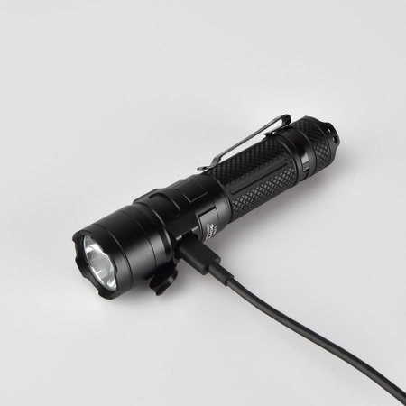 Latarka kompaktowa LED przenośna 20W 4000lm IP68 CREE VLF-A406